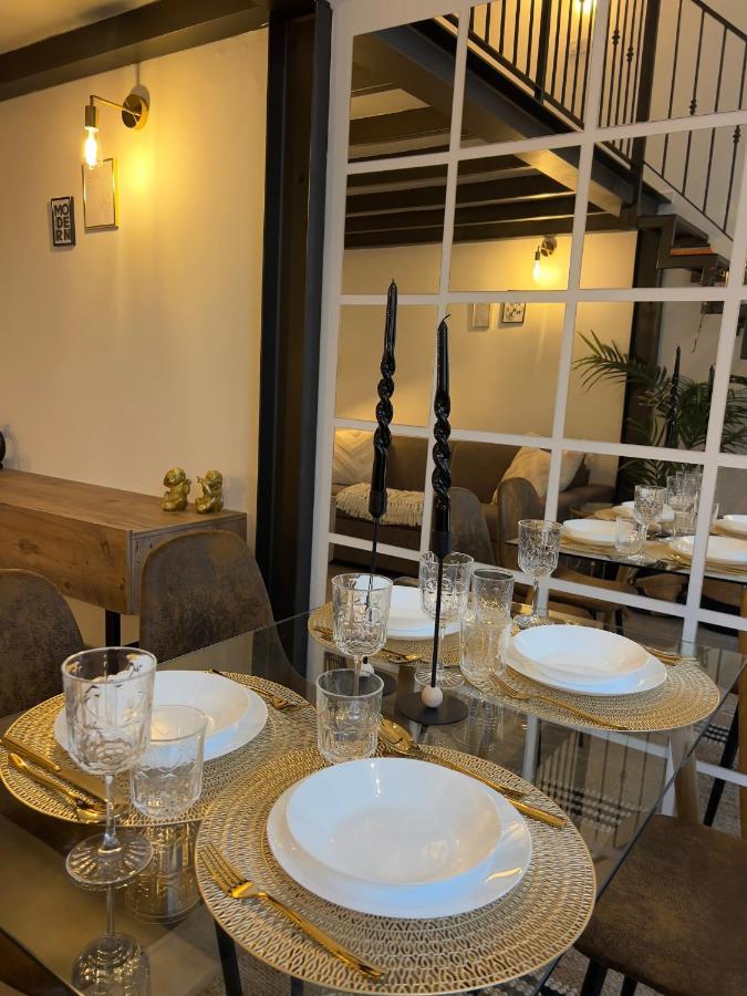 Apartamento Regina Milano In Porta Romana 3 - Sky Tv, Wifi & Breakfast Box Exterior foto