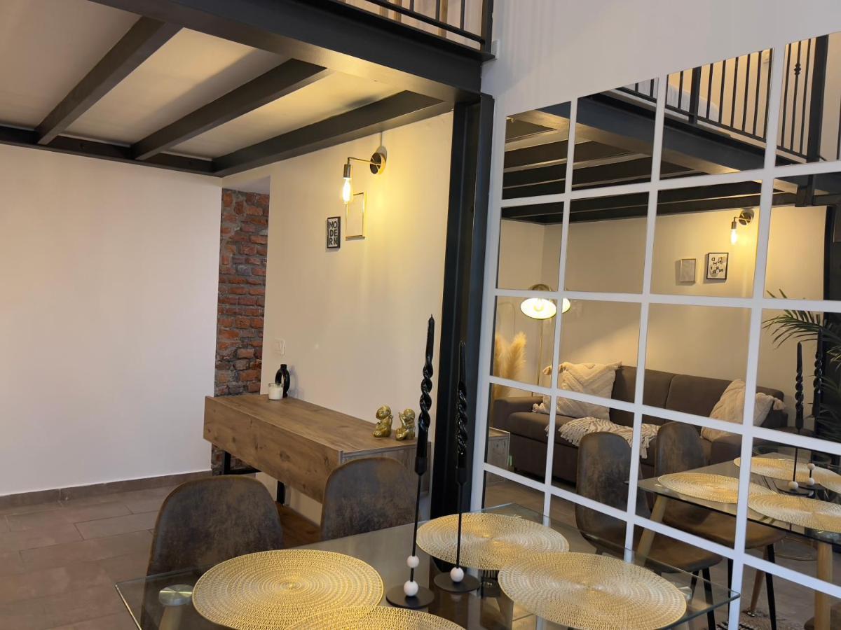 Apartamento Regina Milano In Porta Romana 3 - Sky Tv, Wifi & Breakfast Box Exterior foto
